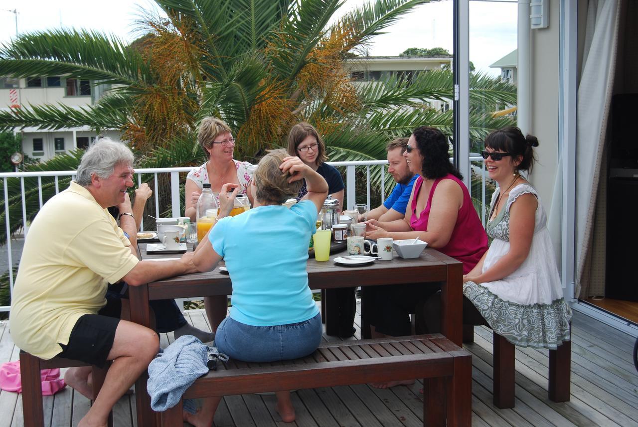 Sandcastle Bnb Ruakaka Extérieur photo